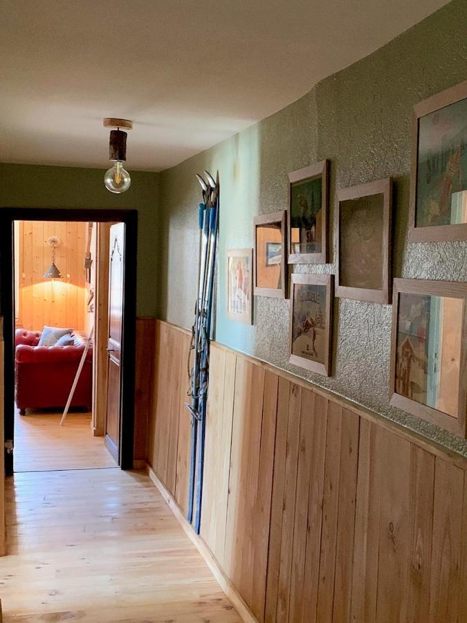 La Porteille Apartment *